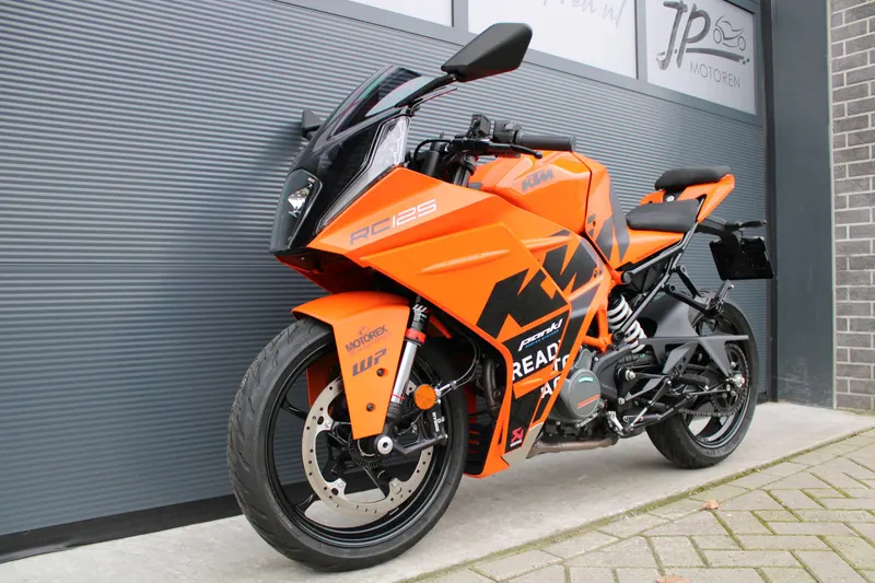 KTM RC 125 (2024)