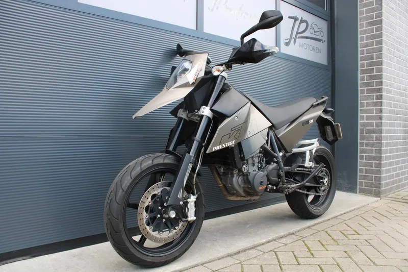 KTM 690 SM (2007)