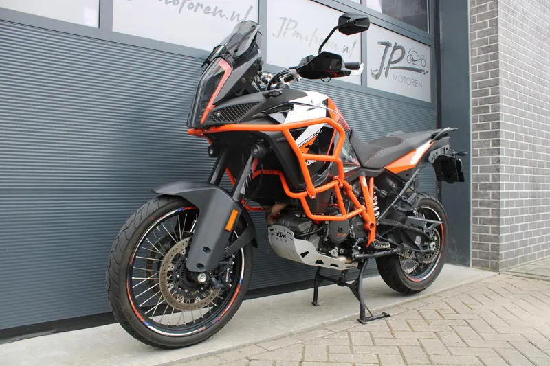 KTM 1290 Super Adventure R (2020)