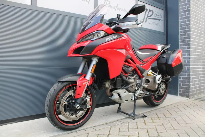 Ducati Multistrada 1200 S (2015)