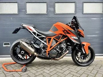 KTM 1290 Super Duke (2016) — foto 1