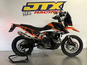 KTM 890 Adventure (2022) — foto 1