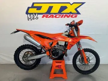 KTM 450 EXC-F SIX Days (2025) — foto 1