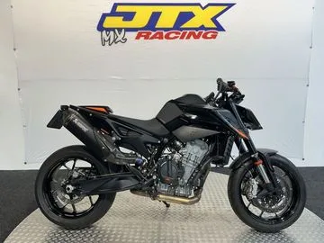 KTM 890 Duke (2021) — foto 1