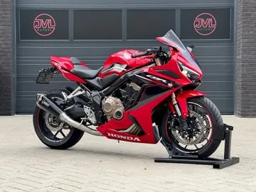 Honda CBR 650 R (2022) — foto 1