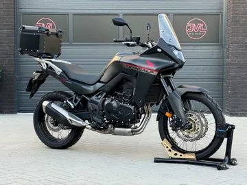Honda Xl 750 TRANSALP (2023) — foto 1