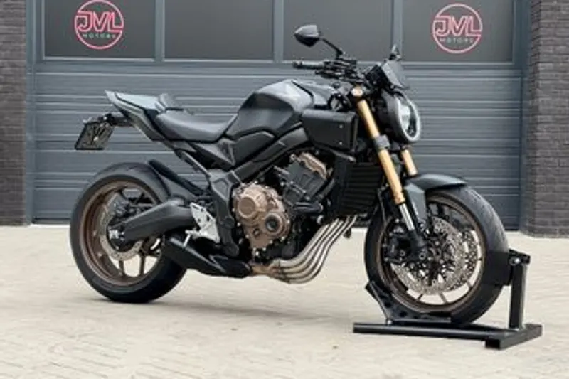 Honda CB650R (2024)