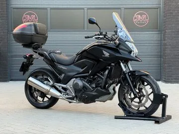Honda NC750X (2014) — foto 1
