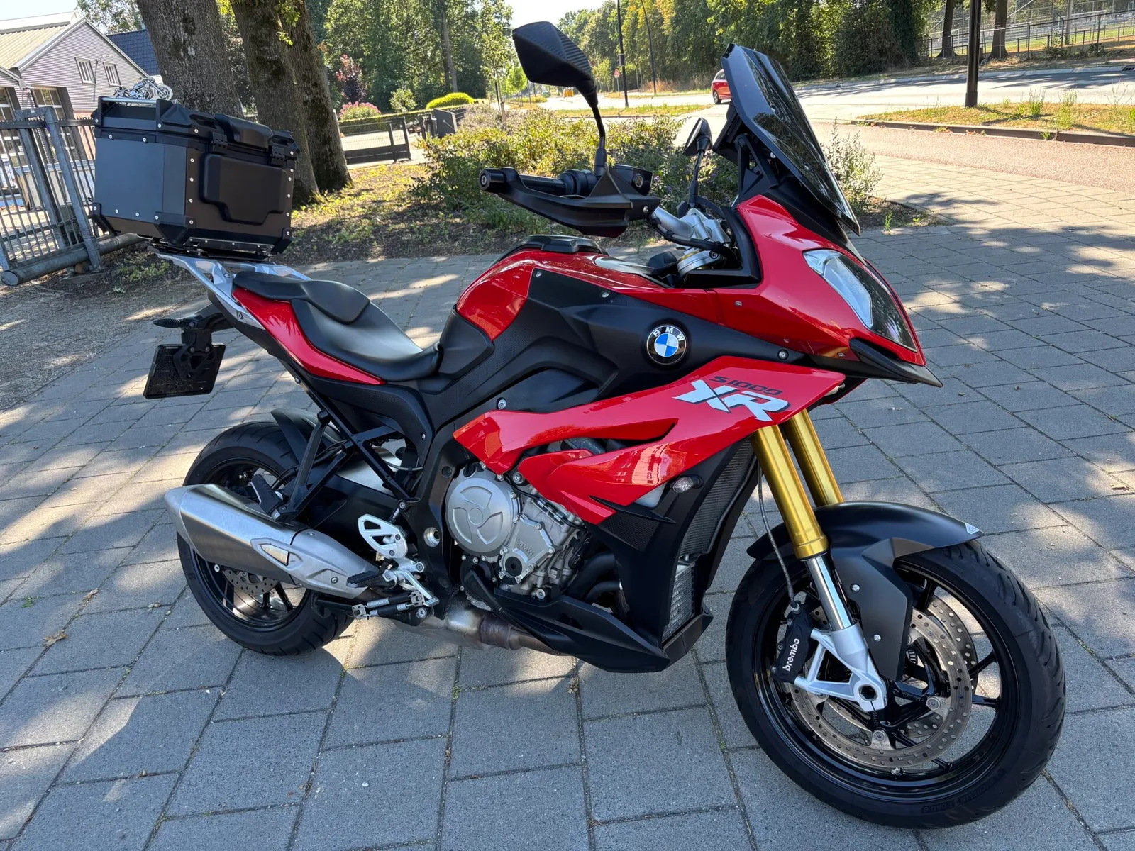BMW S 1000 XR (2015) — foto 1