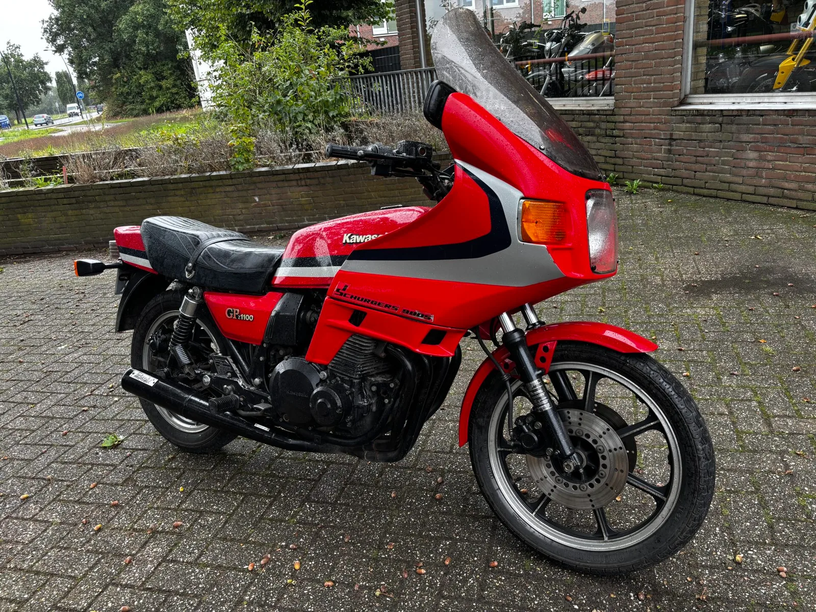 Kawasaki GPZ 1100 (1981) — foto 1