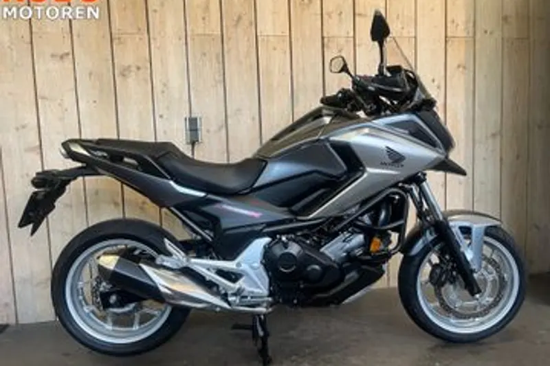 Honda NC 750XA (2018)