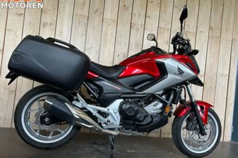 Honda NC 750XA (2016)