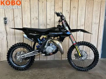 KTM 85 SX (2023) — foto 1