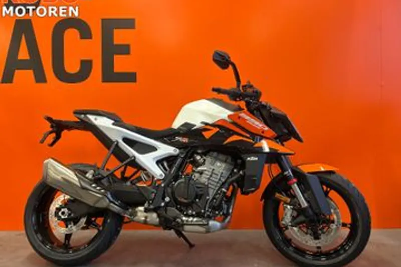 KTM 990 Duke (2026)