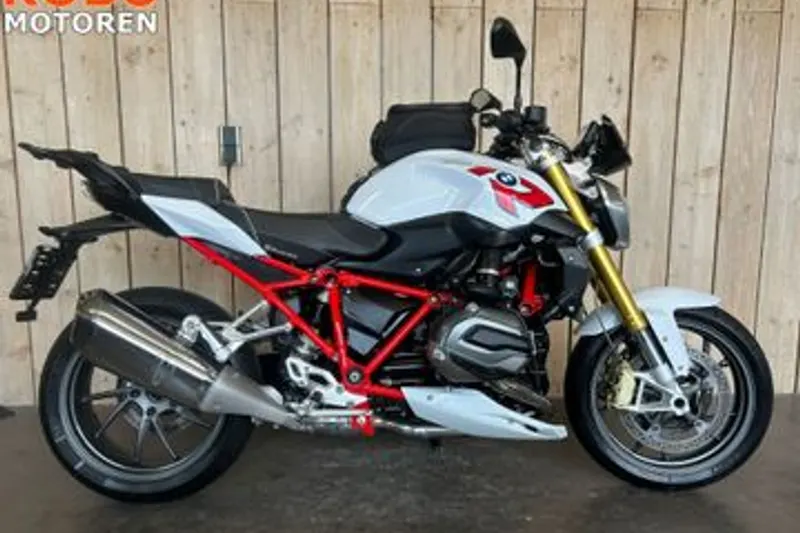 BMW R 1200 R (2015)