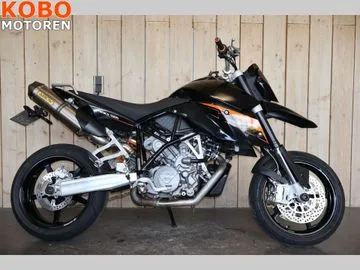 KTM 990 Supermoto (2010) — foto 1