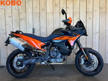 KTM 890 SMT (2026) — foto 1