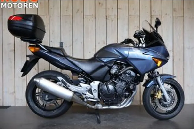 Honda CBF600SA (2004)