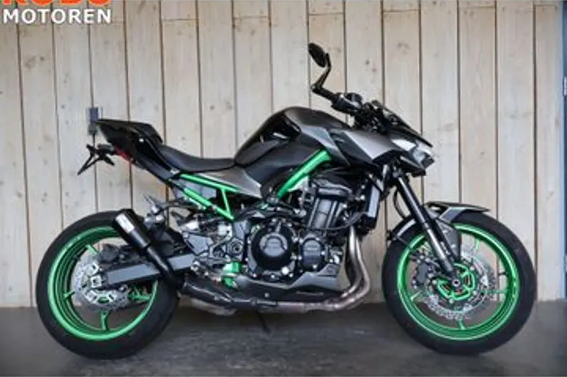 Kawasaki Z900 (2024)