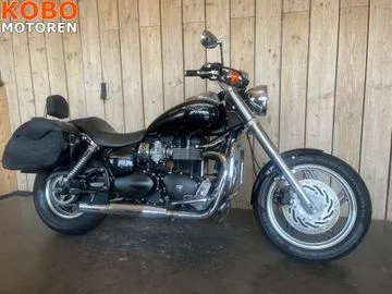 Triumph Speedmaster (2010) — foto 1