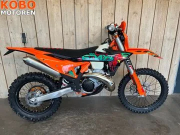 KTM 300 EXC SIX Days (2027) — foto 1