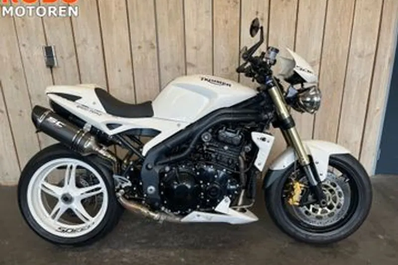 Triumph Speed Triple (2007)