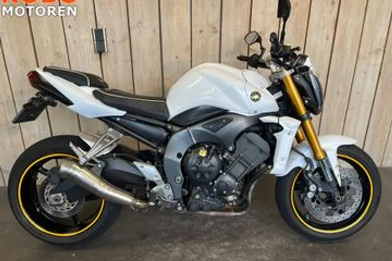 Yamaha FZ1 (2011)