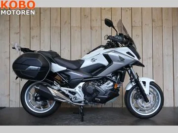 Honda NC750X (2018) — foto 1