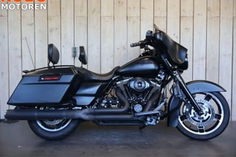 Harley-Davidson Street GLI (2010)