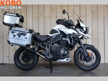 Triumph Explorer XCX (2017) — foto 1