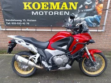Honda VFR1200 (2013) — foto 1