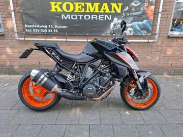 KTM 1290 SuperDuke R (2018) — foto 1