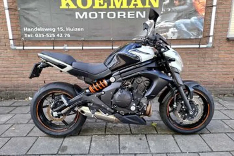 Kawasaki Er-6n (2016)
