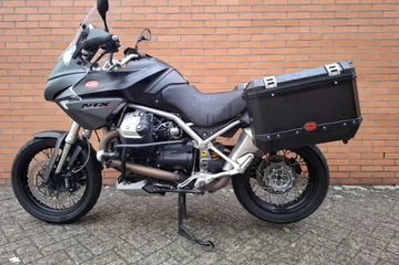 Moto Guzzi Stelvio 1200 8V (2012)