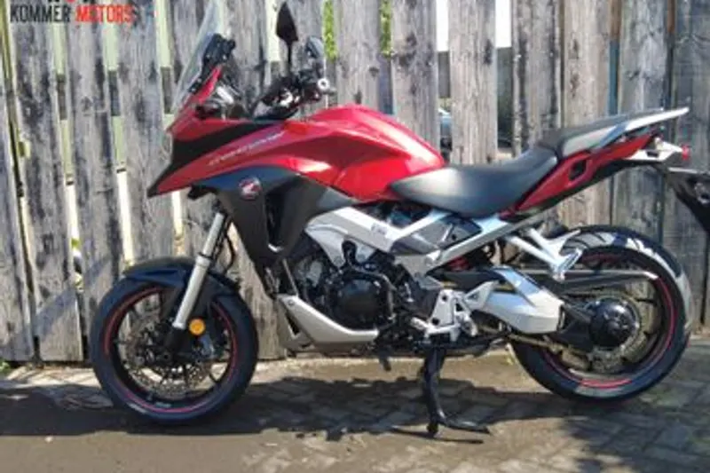 Honda VFR 800 X Crossrunner (2017)