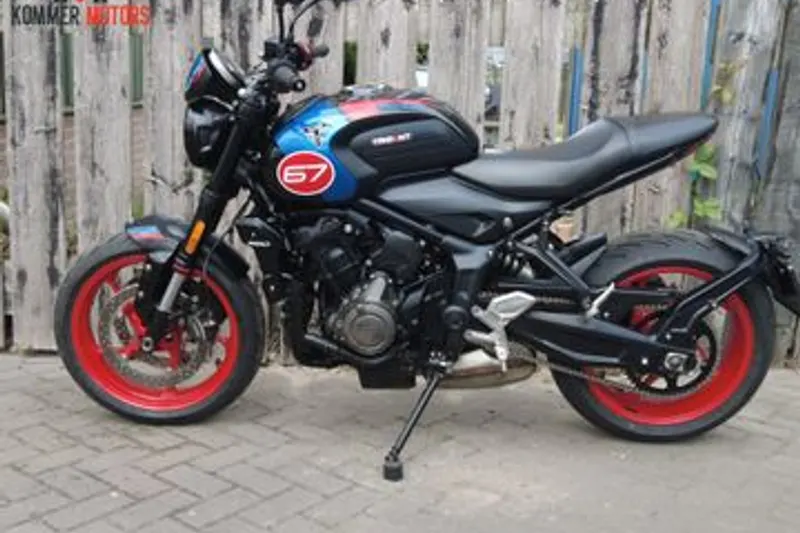 Triumph Trident 660 Triple Tribute (2023)