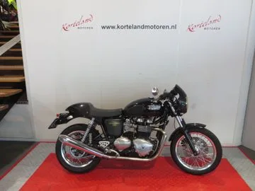Triumph Thruxton 900 (2012) — foto 1