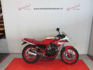 Yamaha SRX 250 (1987) — foto 1