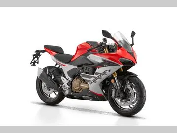 QJ Motor SRK 600 RS (2026) — foto 1