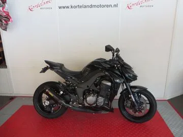 Kawasaki Z1000 (2015) — foto 1