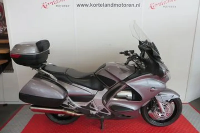 Honda ST 1300 PAN European (2003)