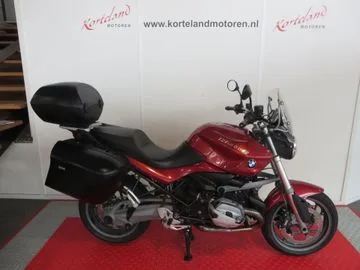 BMW R 1200 R (2011) — foto 1