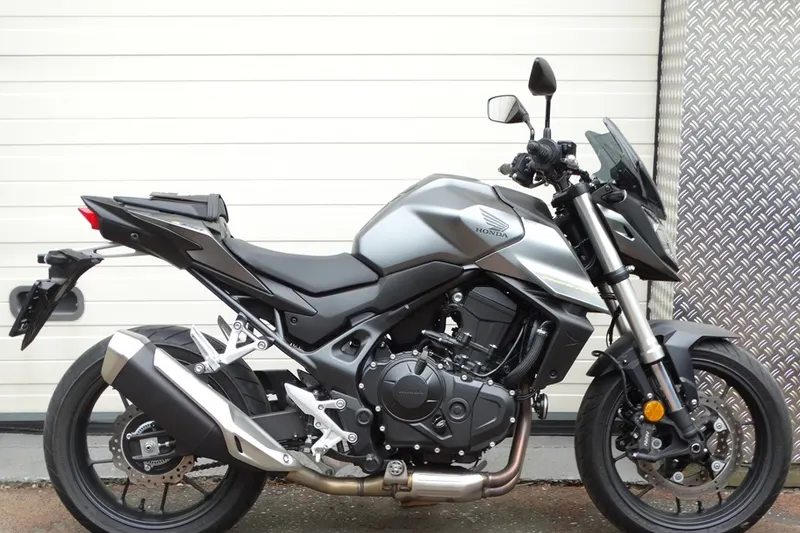 Honda CB 750 Hornet (2023)