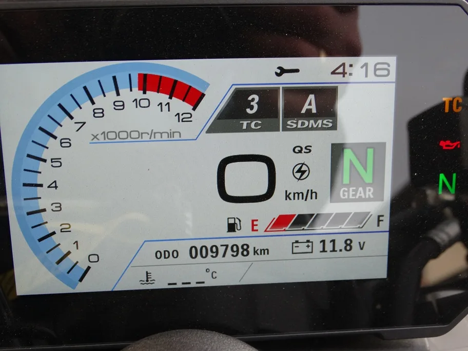 Suzuki GSX-8S (2023) — foto 1