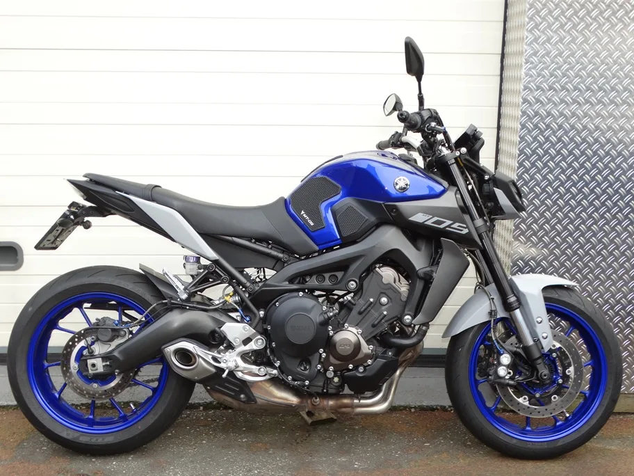 Yamaha MT-09 (2020) — foto 1