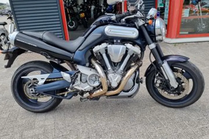 Yamaha MT-01 (2006)