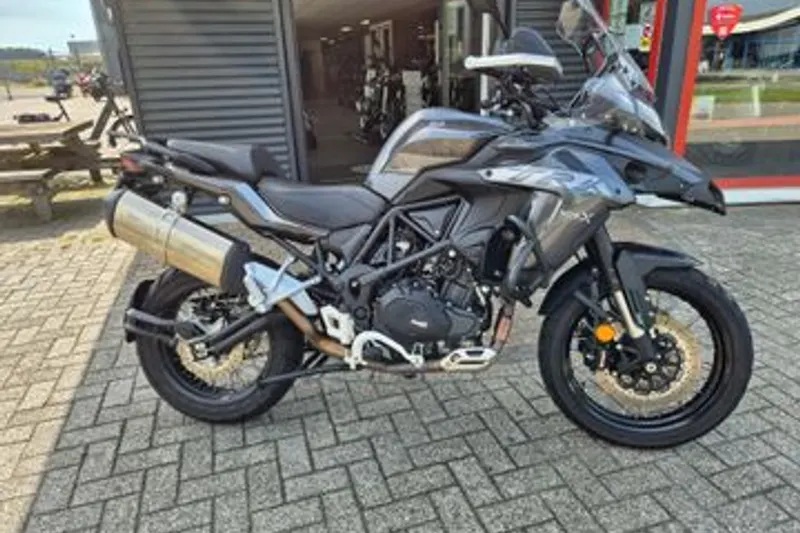 Benelli TRK 502 X (2022)