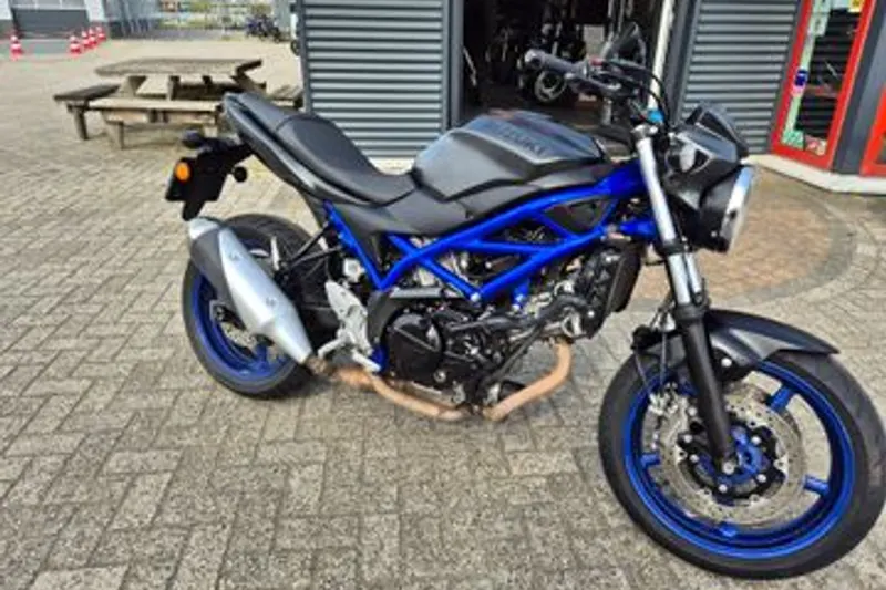 Suzuki SV650A (2021)
