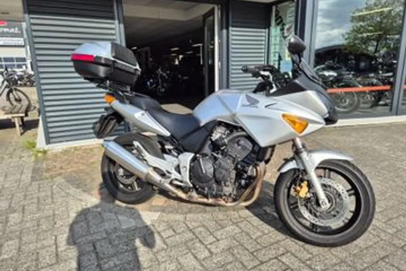 Honda CBF 600 S (2005)