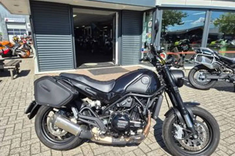 BENELLI LEONCINO 500 (2025)